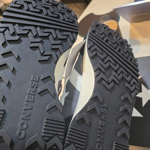 Converse Omega Trainer Sneakers Lifestyle Shoes Black A13378C mens size 10 NEW - Picture 9 of 10